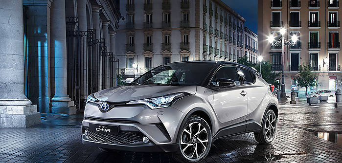 TOYOTA C-HR